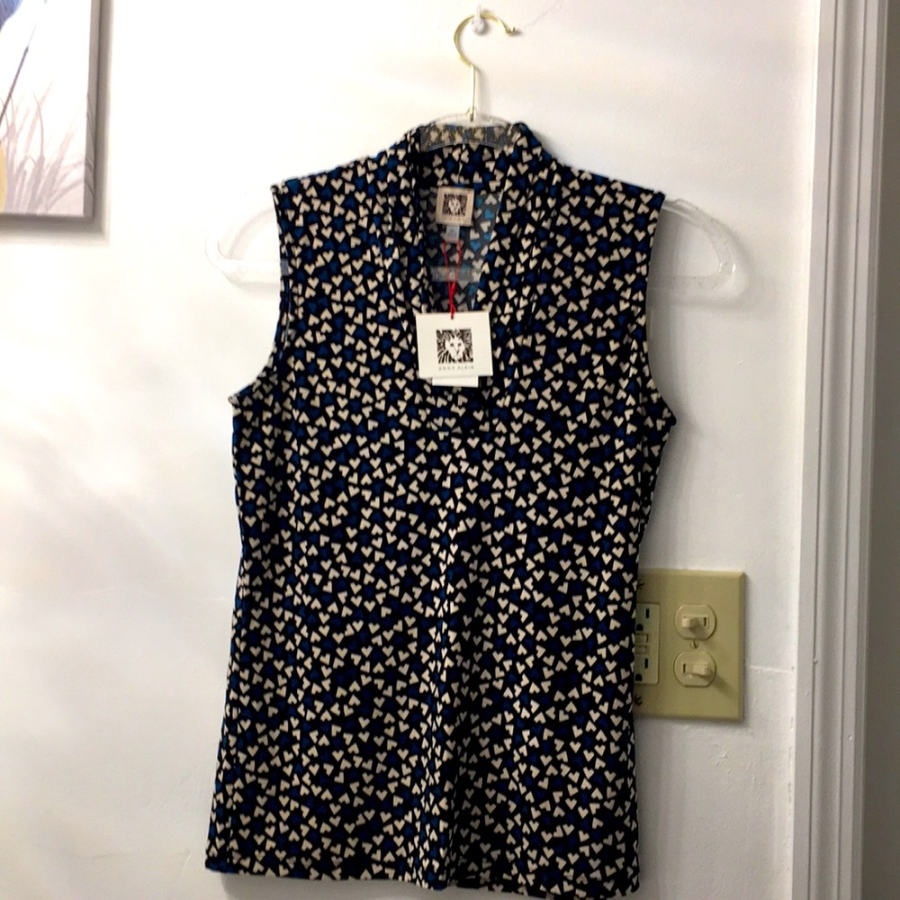 Women top